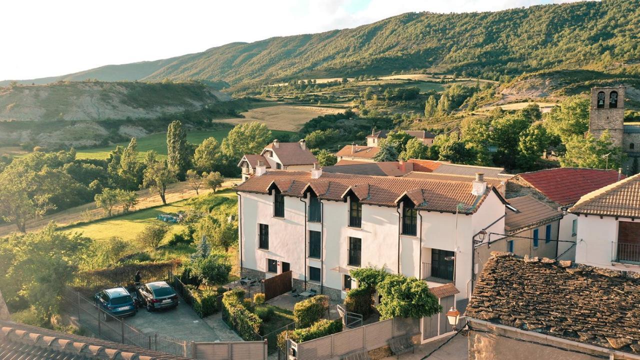 Casas Pirineos Apartment ซาบิญานิโก ภายนอก รูปภาพ