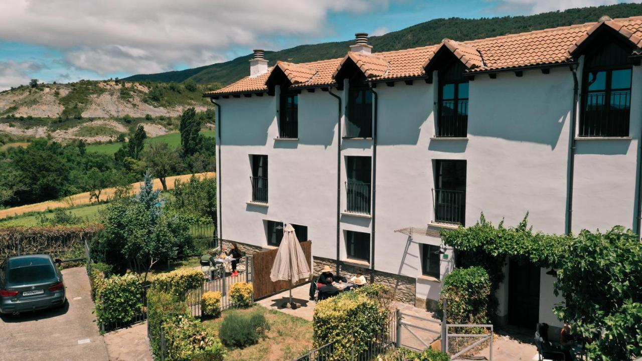 Casas Pirineos Apartment ซาบิญานิโก ภายนอก รูปภาพ